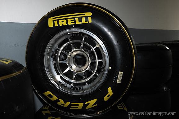Nowe znakowanie opon Pirelli 